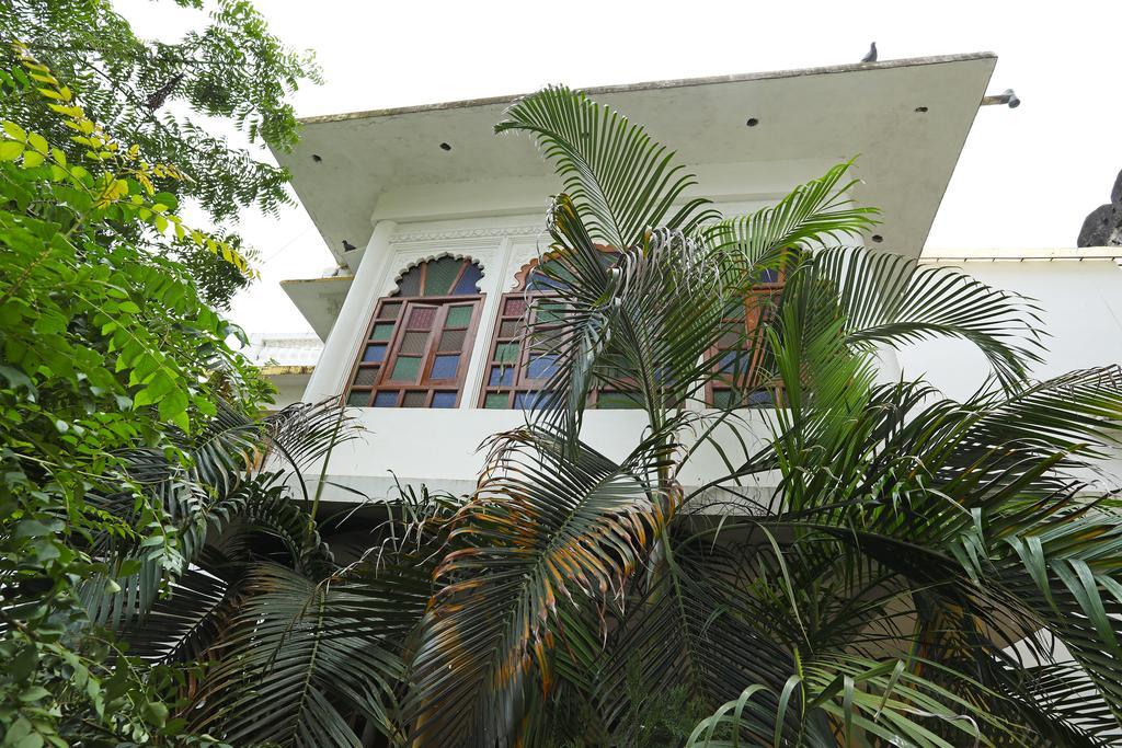 Oyo Home Heritage Near City Palace Udaipur Extérieur photo